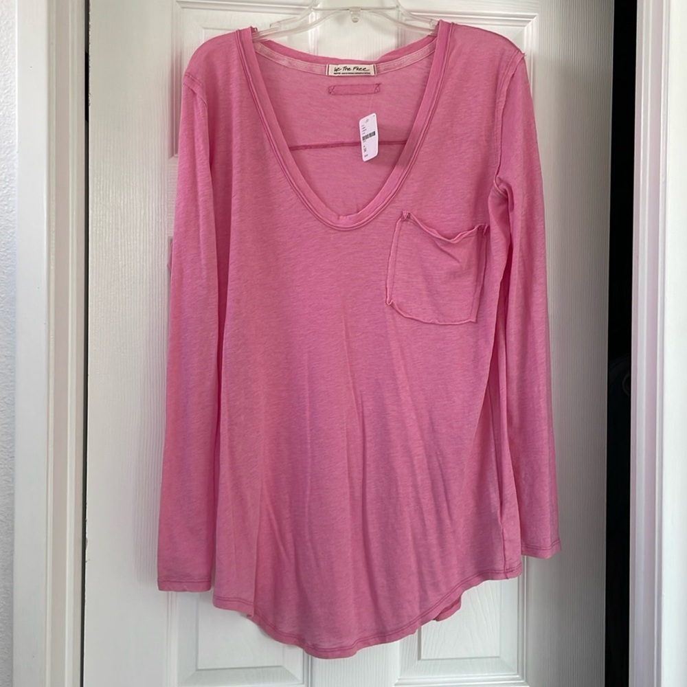 Long sleeve t-shirt